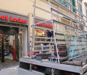 Footlocker Pisa martellata cronaca