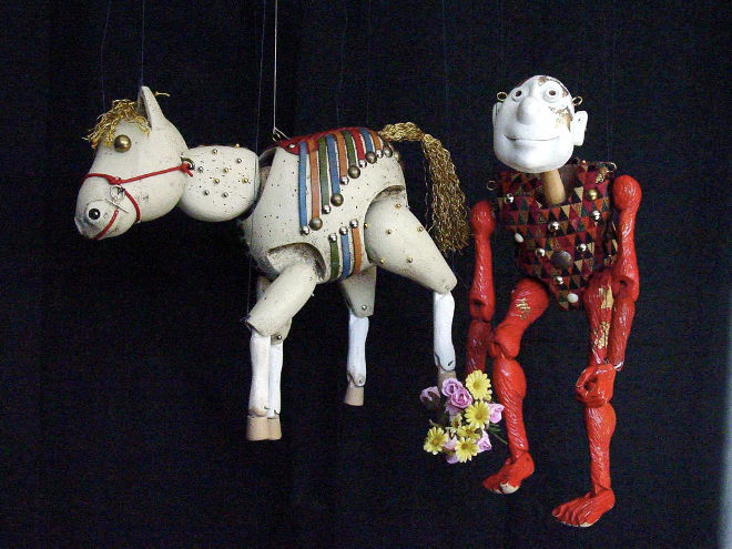 marionettes